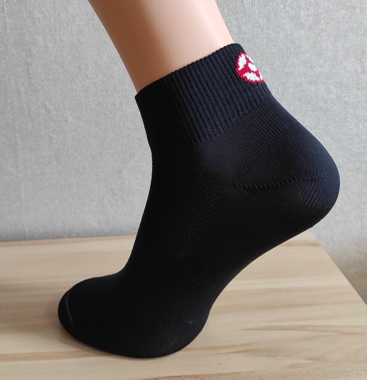 Customized sports socks for sports clubs 