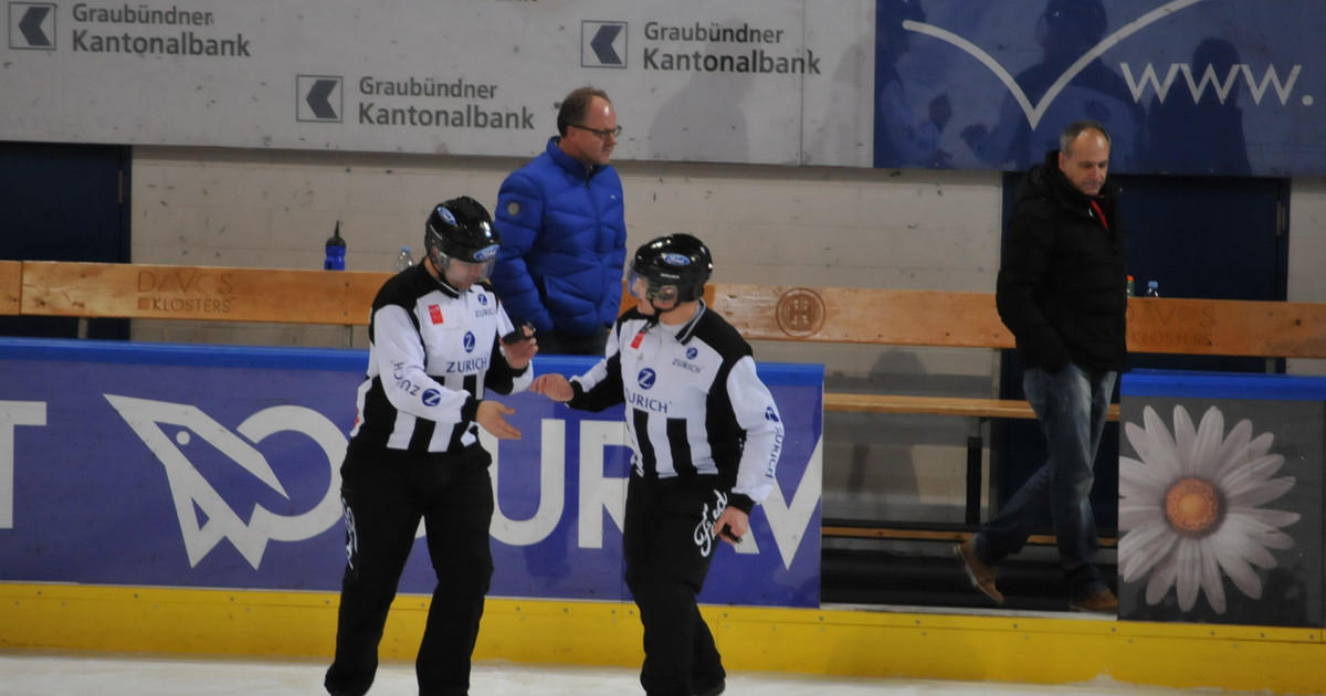 2021/22 Eishockey Schiedsrichter Kollektion